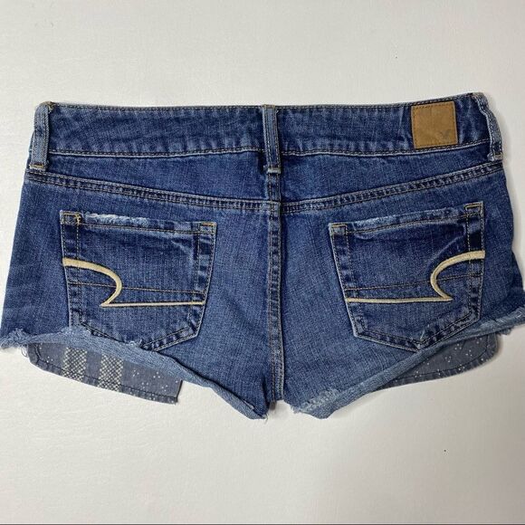 American Eagle Outfitters | Factory Distressed Shorts - Picture 4 of 4